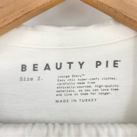 Lounge Story Beauty Pie PJ Set - Picture 4 of 8